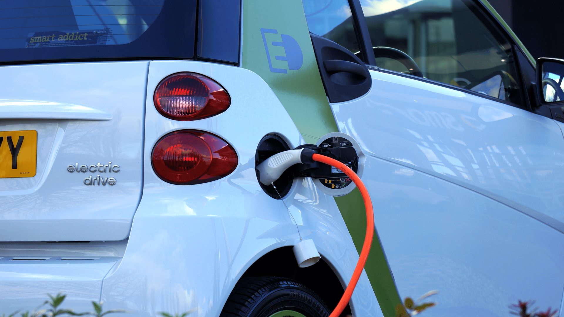 Electric vehicle charging - Photo by Mike Bird 